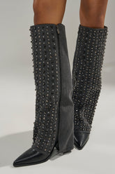 AZALEA WANG AGUSTUE BLACK STUDDED WESTERN BOOT