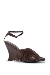 AZALEA WANG FASCIA CHOCOLATE WEDGE FRINGE SANDAL