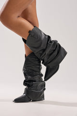 AZALEA WANG HAWKSTON BLACK PU RUCHED WESTERN BOOTIE