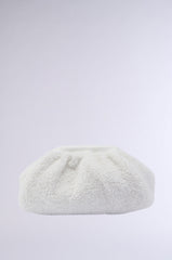 ESSENTIAL SHERPA CLUTCH