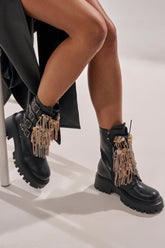 AZALEA WANG MEGUMI BLACK METAL HARDWARE COMBAT BOOTIE