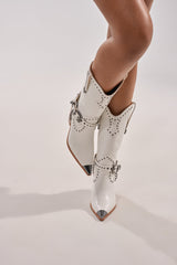 AZALEA WANG OSBORN WHITE WESTERN BOOTIE