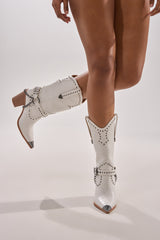 AZALEA WANG OSBORN WHITE WESTERN BOOTIE