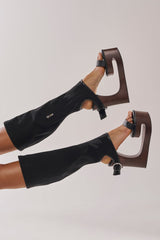 AZALEA WANG SWINDLE BLACK NOVELTY WEDGE SANDAL