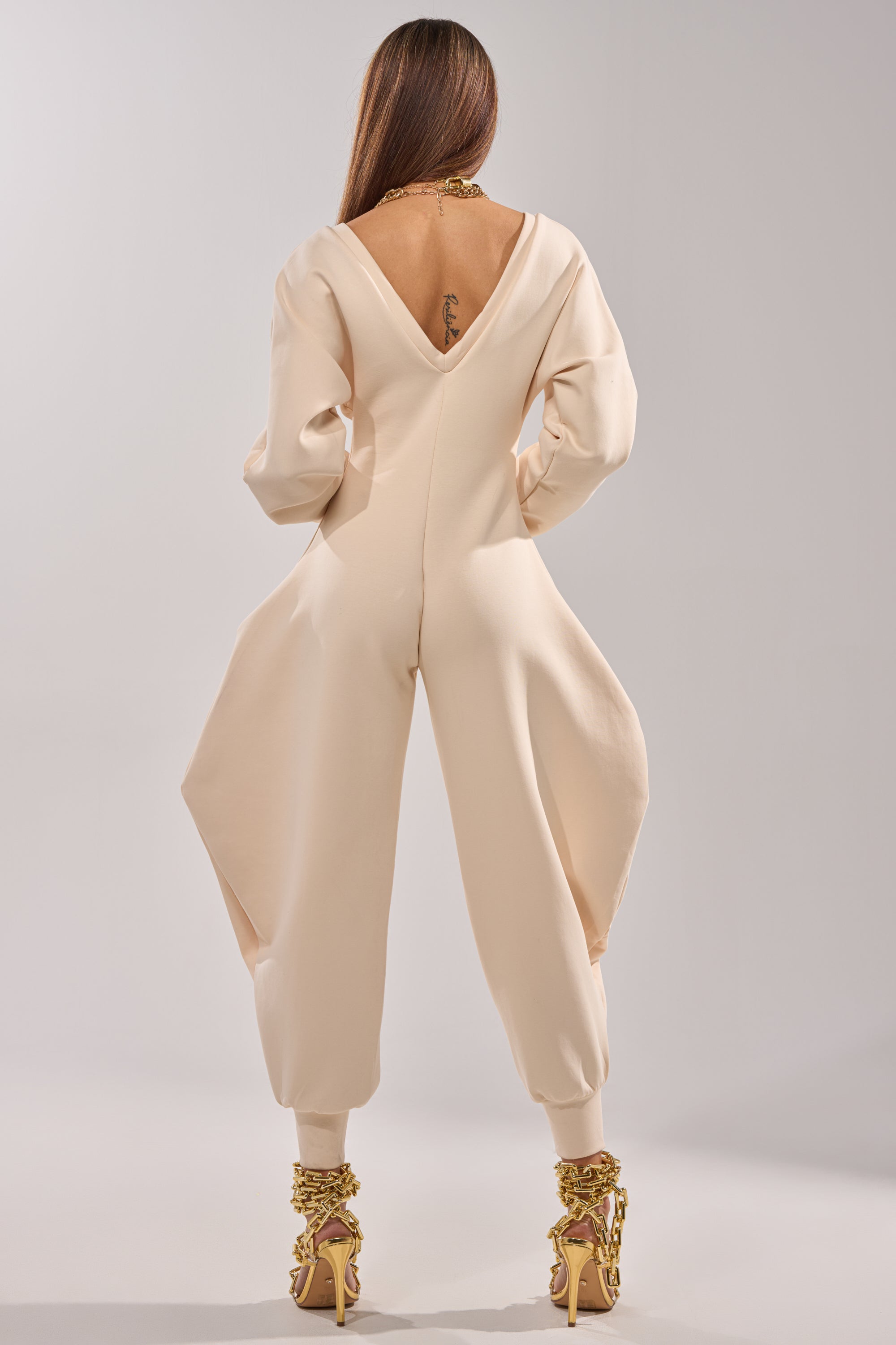 COMFY COZY SWEATSHIRT JUMPSUIT IN BONE