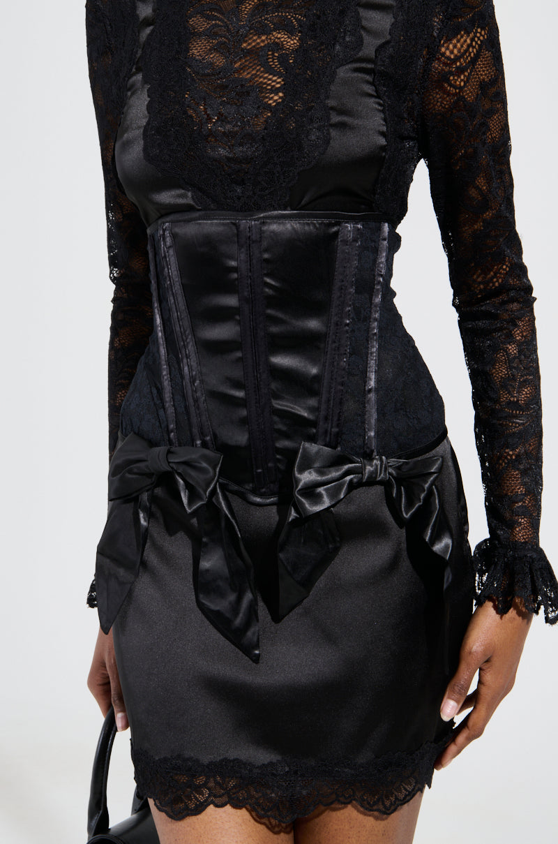 COQUETTE COUTURE BOW BELT