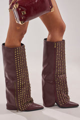 AZALEA WANG AGUSTUE BURGUNDY STUDDED WESTERN BOOT