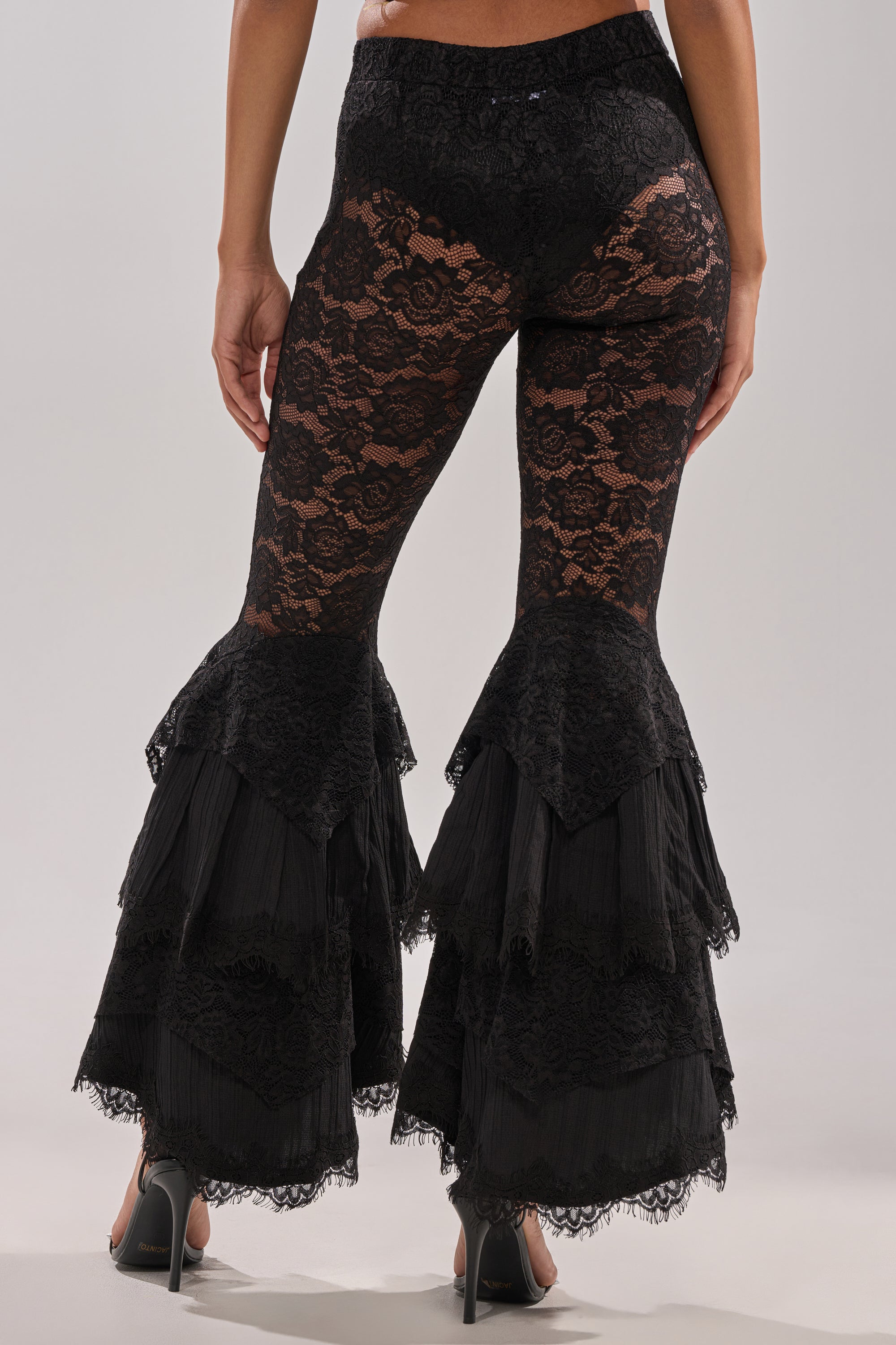 COACHELLA LACE RUFFLE PANTS