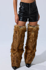 BUILD ME UP FAUX LEATHER SHORT