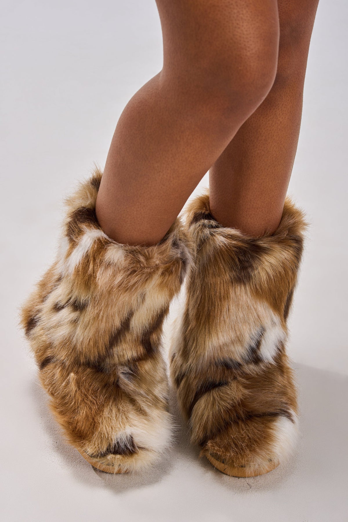 AZALEA WANG NADIANNA BROWN FUR FLAT BOOTIE