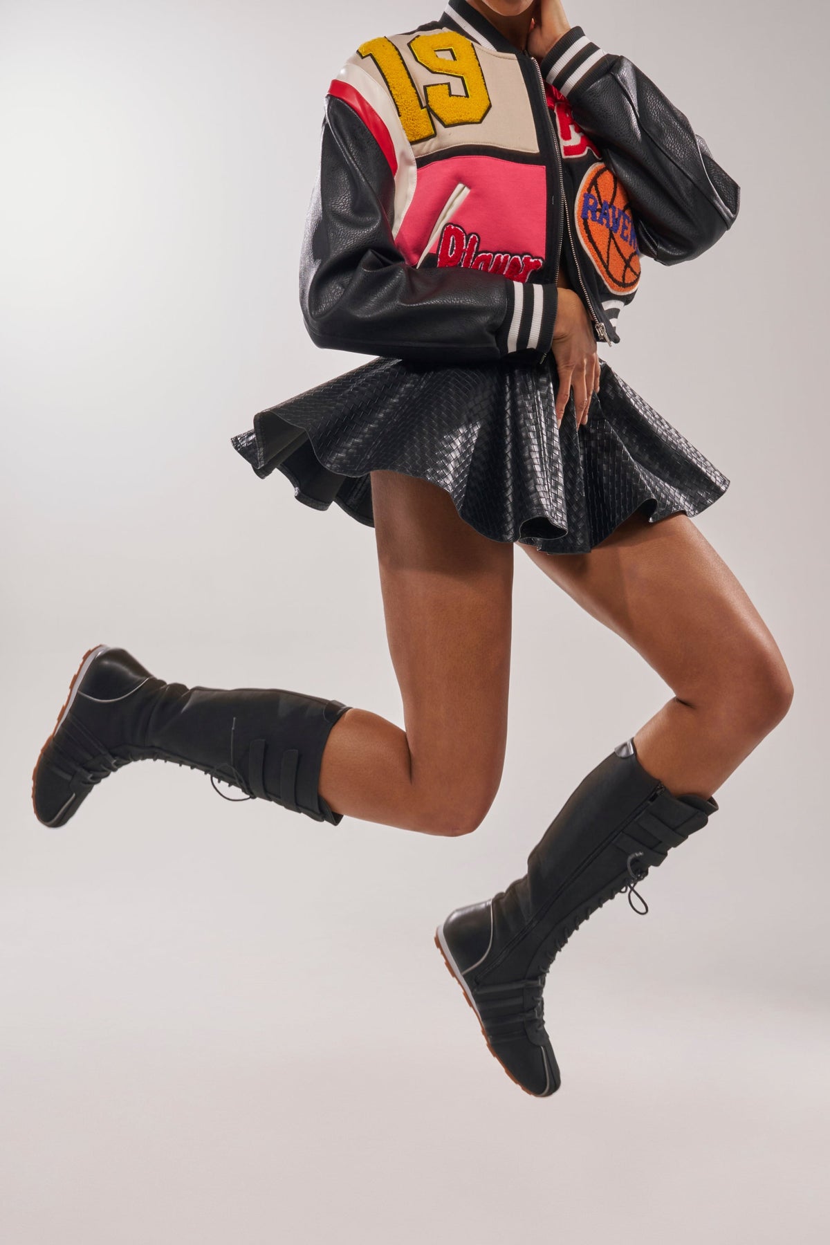 AZALEA WANG OZZY BLACK FLAT SNEAKER