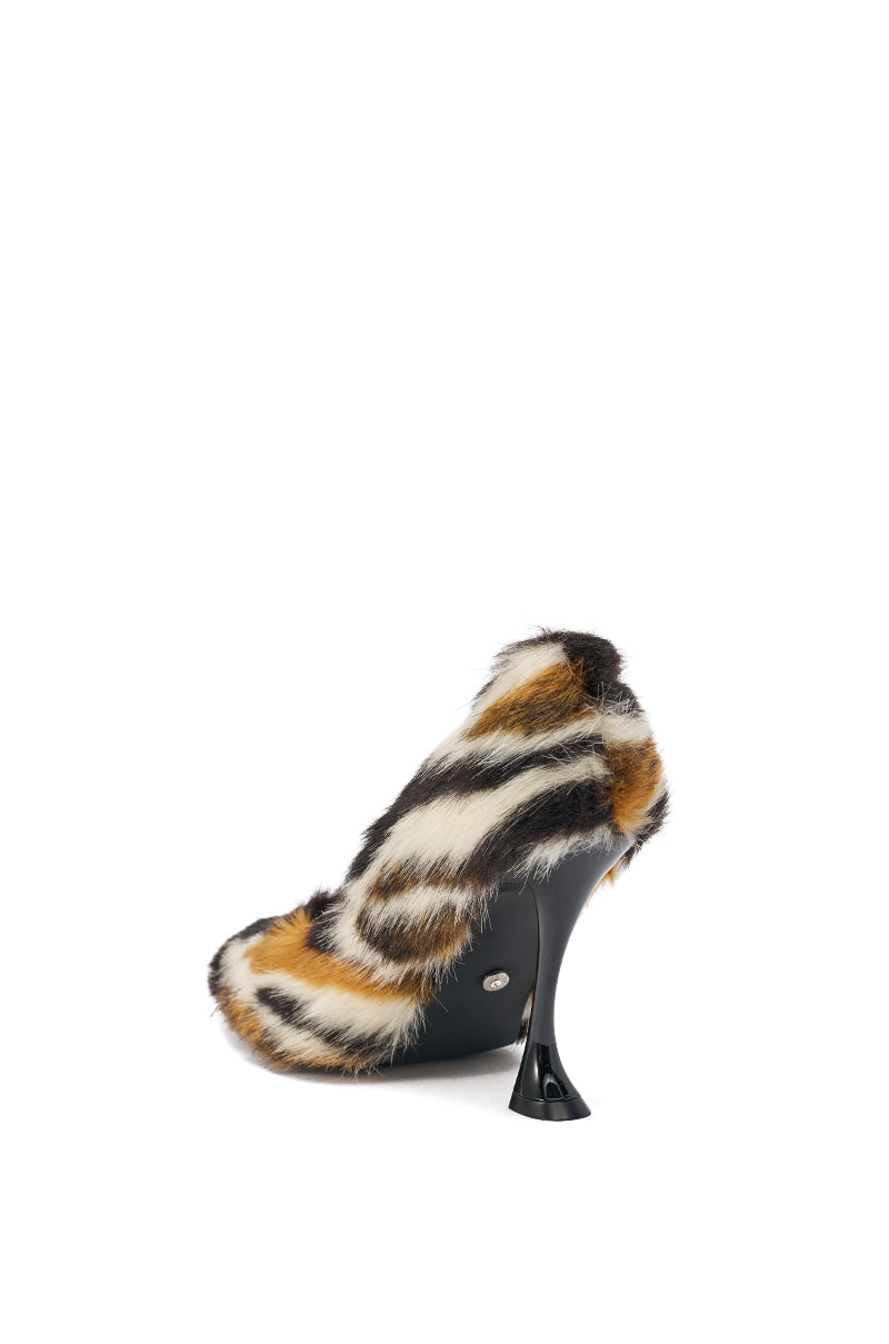 AZALEA WANG PAULHINO FAUX FUR PUMP
