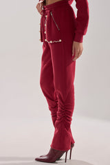 COZY HOLIDAY PEARL JOGGER IN BURGUNDY