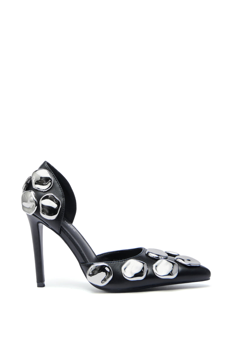 AZALEA WANG PERLE BLACK WITH SILVER METAL EMBELLISHMENT PUMP
