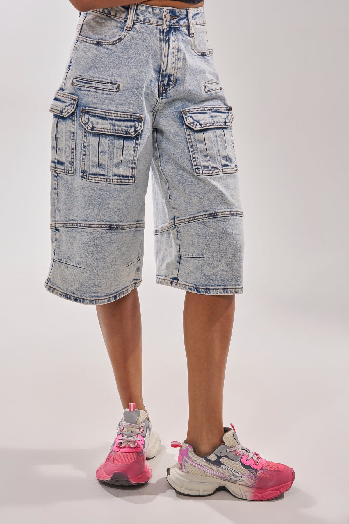 AZALEA WANG PSI PINK LACE SNEAKER