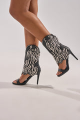 AZALEA WANG TAHLIE ZEBRA MULTI WESTERN GLADIATOR SANDAL