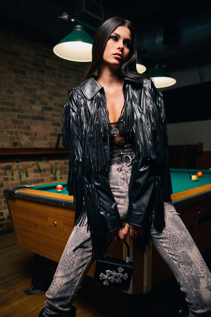 SIERRA TASSEL MOTO