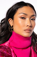 EARRING
