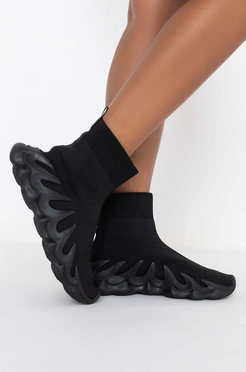 ALL YOU EVER TALK ABOUT FLAT SNEAKER BLACK