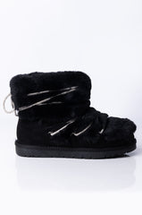 AZALEA WANG COZIED UP FLAT BOOTIE IN BLACK