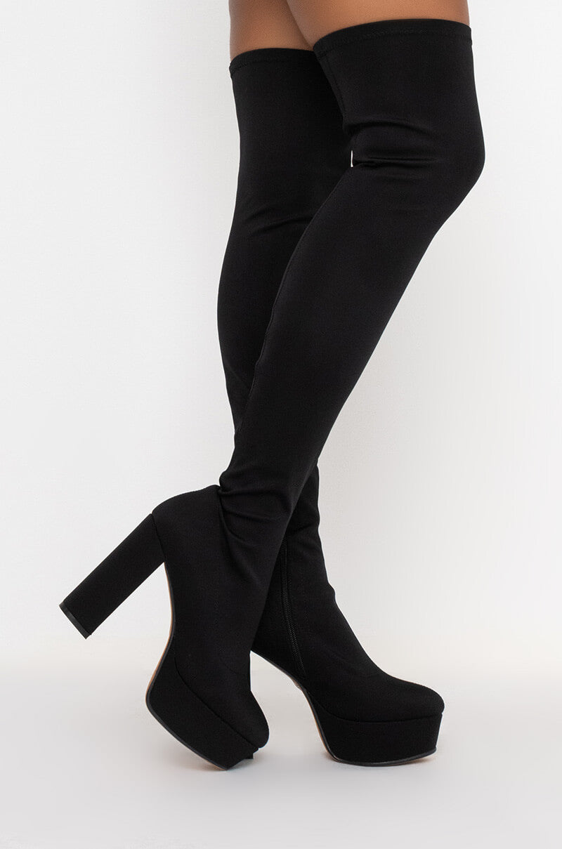 AZALEA WANG DANG SIS CHUNKY BOOTIE IN BLACK