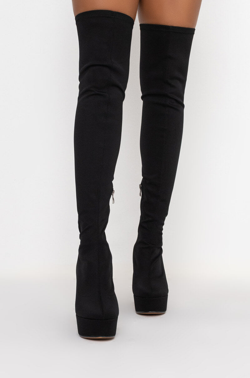 AZALEA WANG DANG SIS CHUNKY BOOTIE IN BLACK