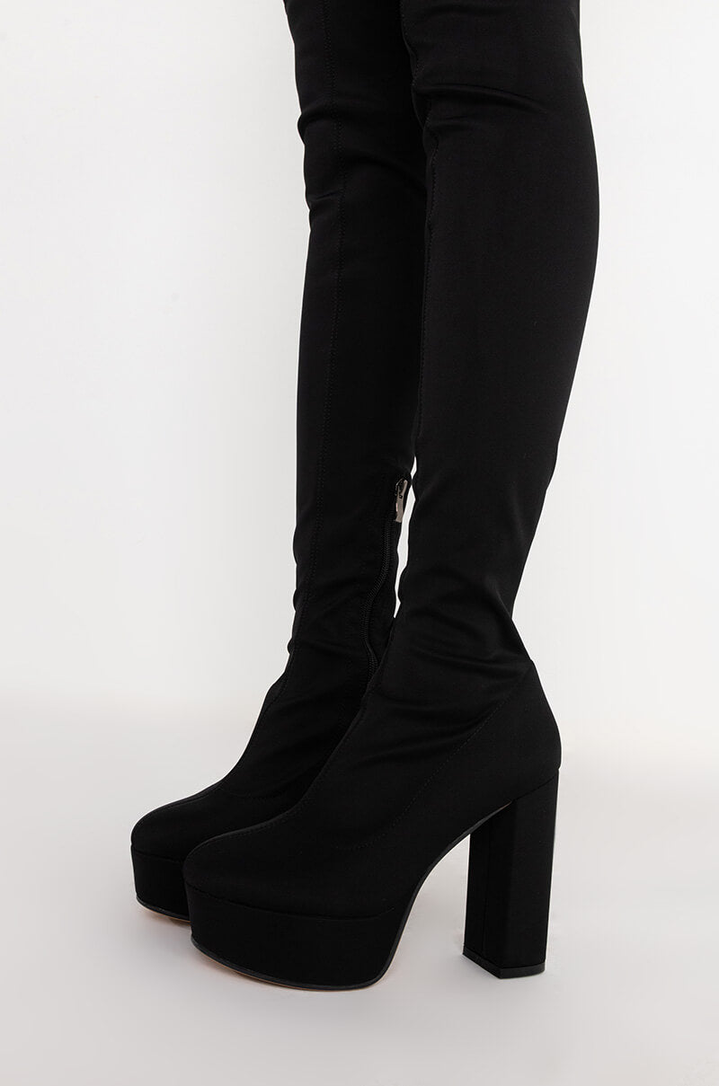 AZALEA WANG DANG SIS CHUNKY BOOTIE IN BLACK