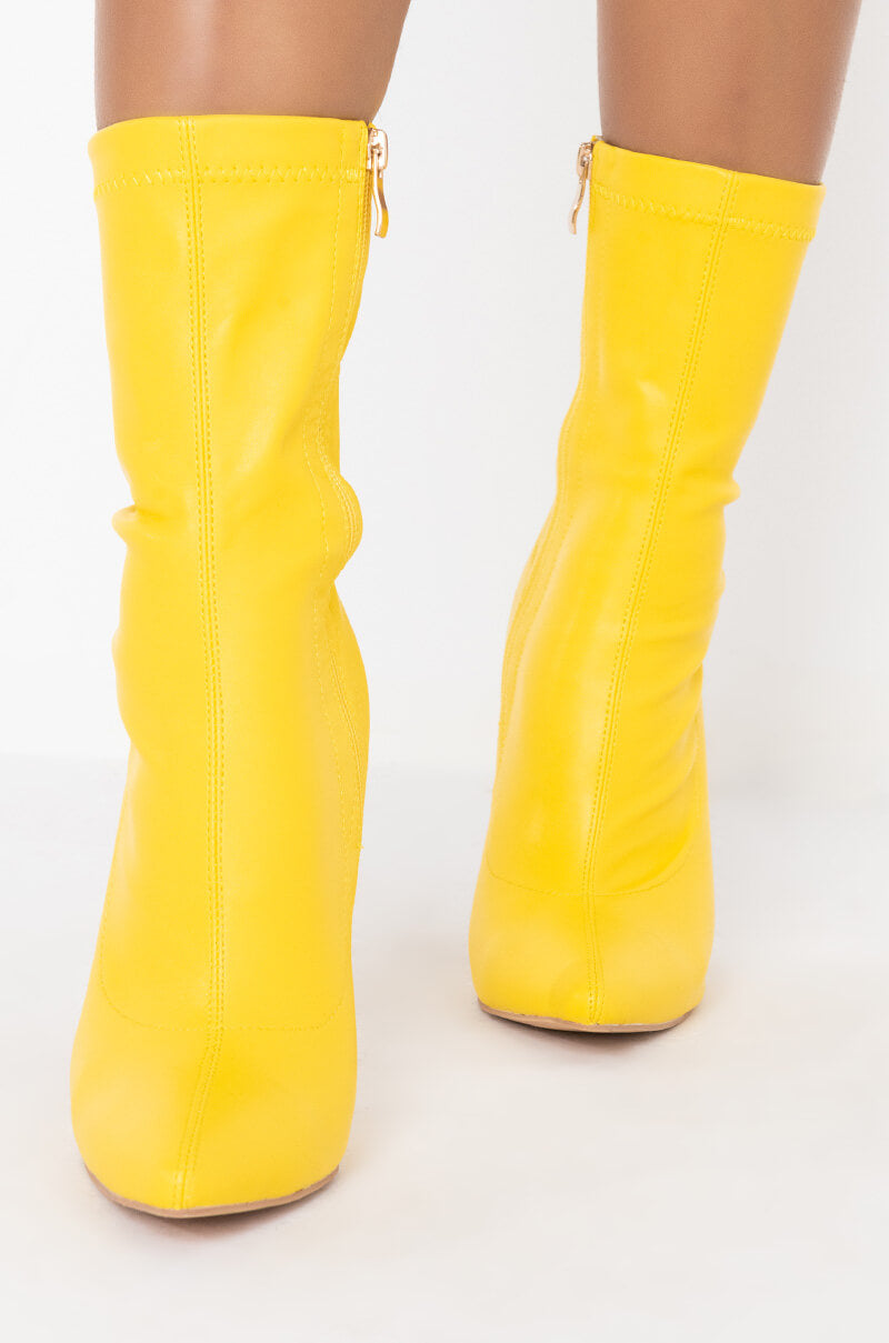 AZALEA WANG DARLING STILETTO HEEL BOOTIE IN YELLOW