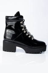 AZALEA WANG GIRL YOU KNOW YOURE A FREAK FLATFORM BOOTIE