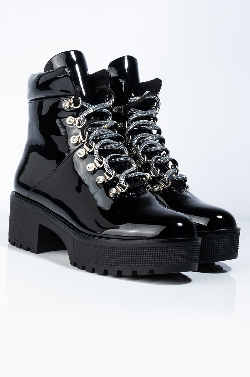 AZALEA WANG GIRL YOU KNOW YOURE A FREAK FLATFORM BOOTIE