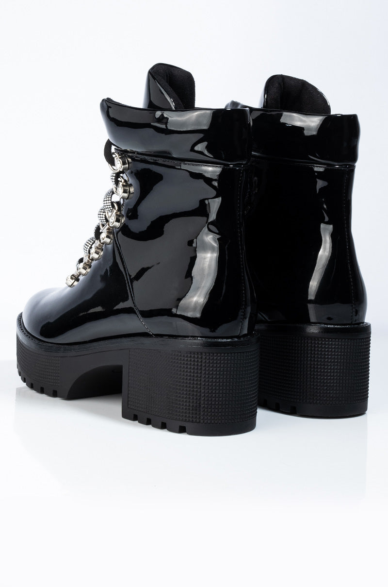 AZALEA WANG GIRL YOU KNOW YOURE A FREAK FLATFORM BOOTIE