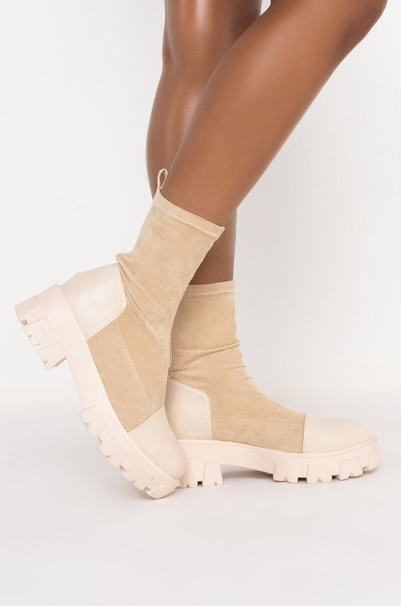 AZALEA WANG GOT ME GOIN FLATFORM BOOTIE IN BONE