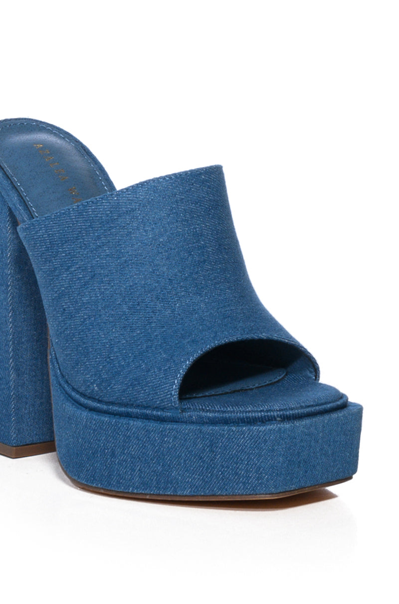 AZALEA WANG NISHA DENIM CHUNKY SLIP ON SANDAL