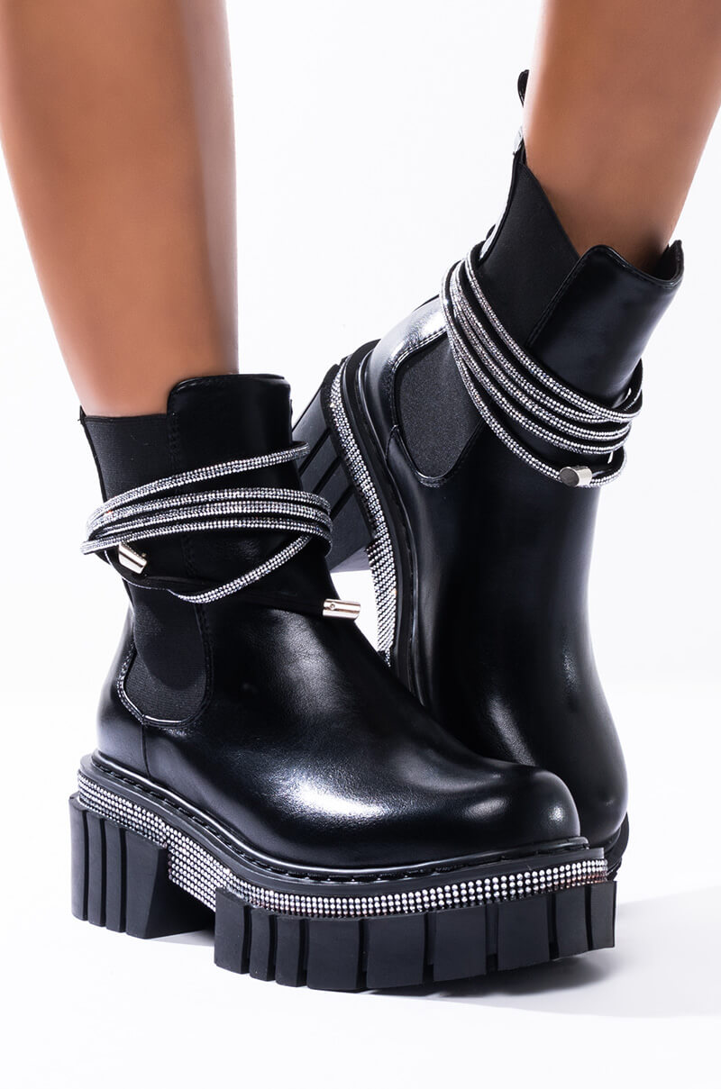 AZALEA WANG LEFT YOU IN A SECOND FLATFORM BOOTIE IN BLACK