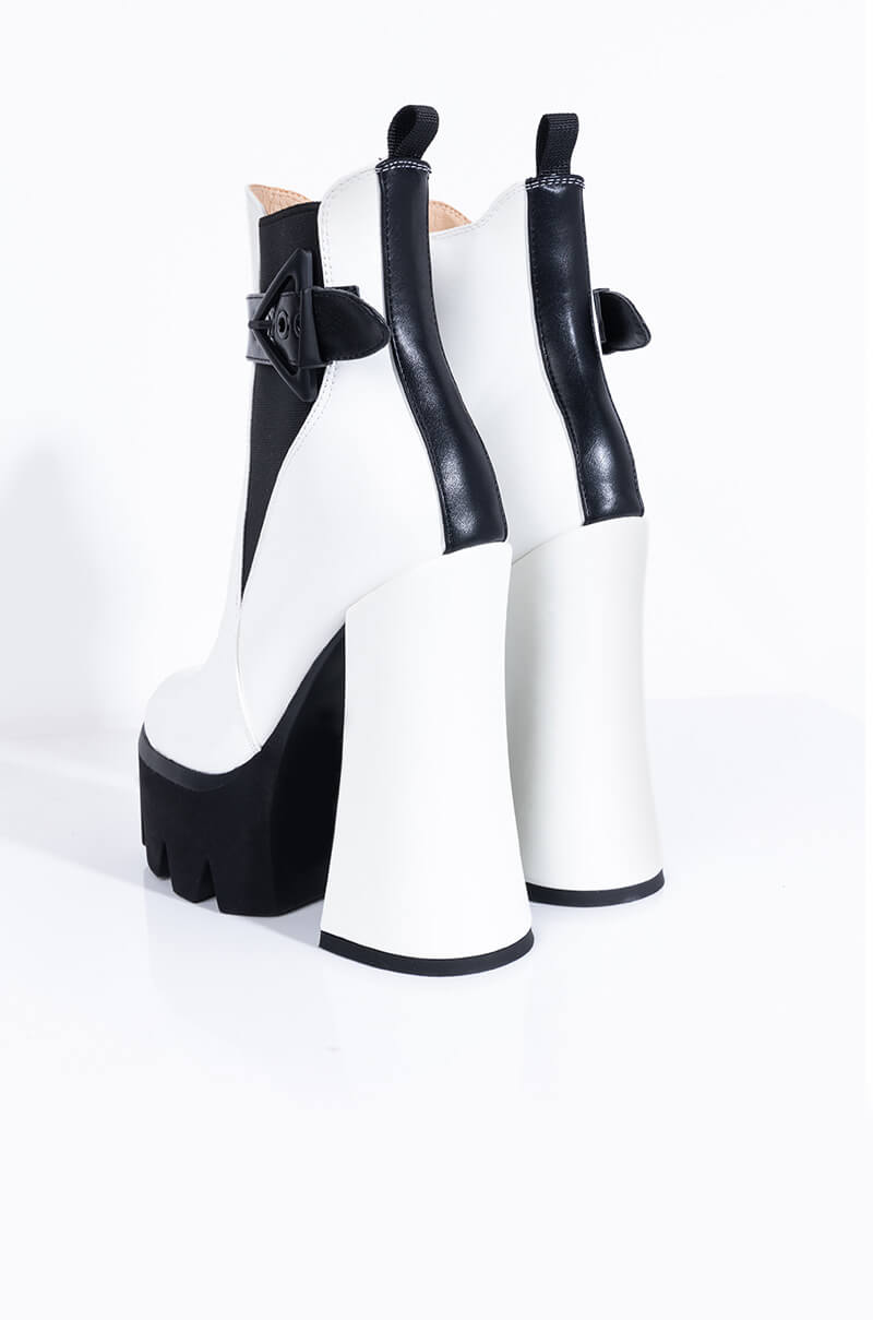 AZALEA WANG NIGHT IN ASPEN CHUNKY BOOTIE IN WHITE