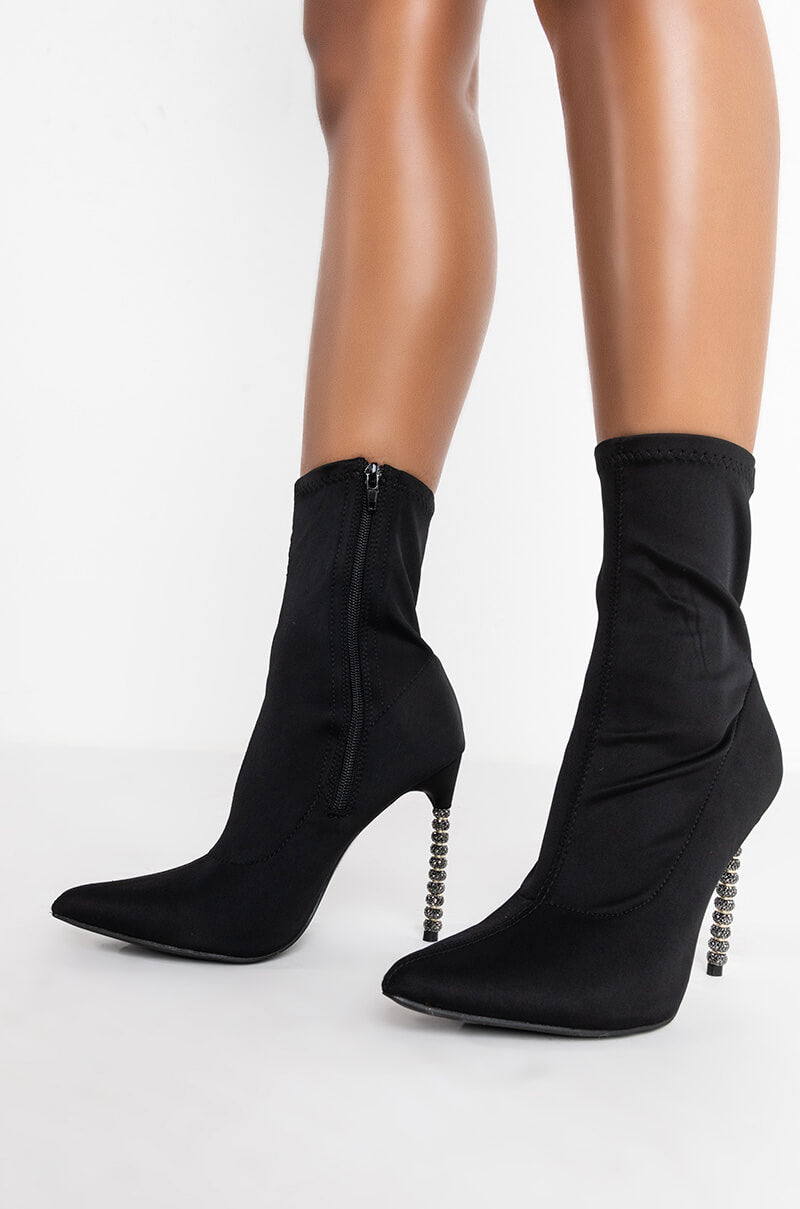 AZALEA WANG ONLY ONE FOR YOU STILETTO BOOTIE IN BLACK