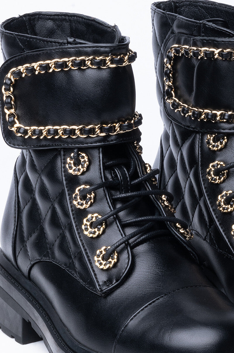 AZALEA WANG SIMPLE YET CLASSY FLAT BOOTIE IN BLACK