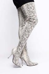 AZALEA WANG SNATCHED YOUR SOUL STILETTO BOOT IN WHITE