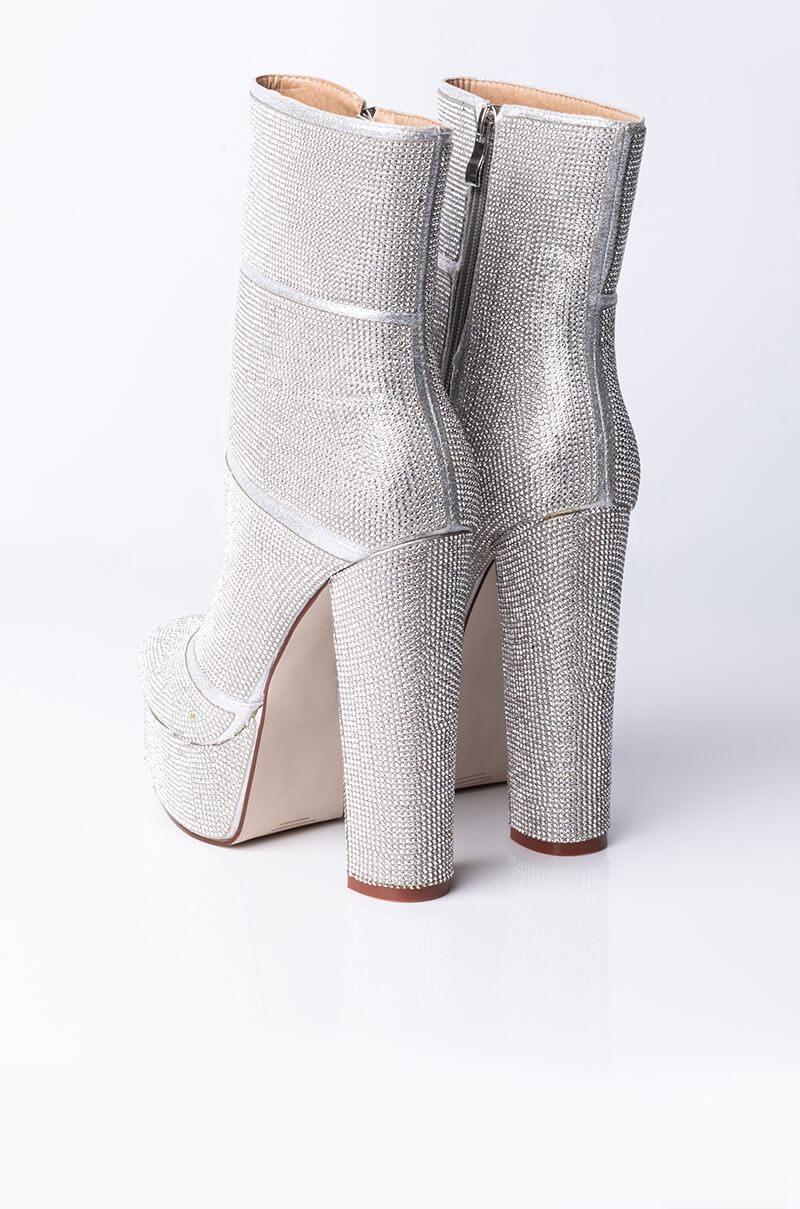 AZALEA WANG THEY ALL KNOW MY NAME CHUNKY BOOTIE IN SILVER