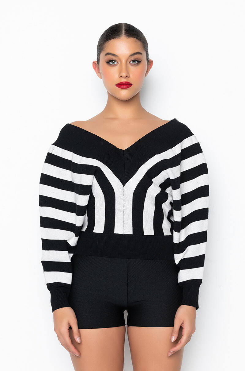 BIANCA V NECK DOLMAN SLEEVE SWEATER