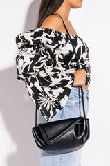 BIRDY BEAK FLAP BLACK PURSE