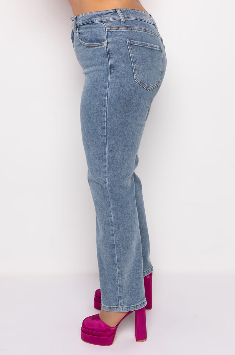 BOSS BITCH HI-RISE STRAIGHT JEANS