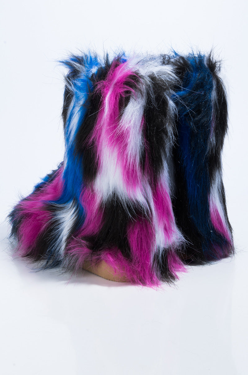 BOSS BITCH FURRY BOOTIE FUCHSIA