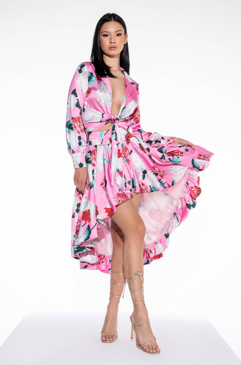 BOUQUET SATIN TIE FRONT TOP