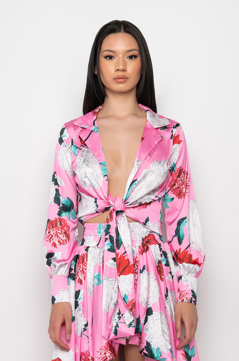 BOUQUET SATIN TIE FRONT TOP