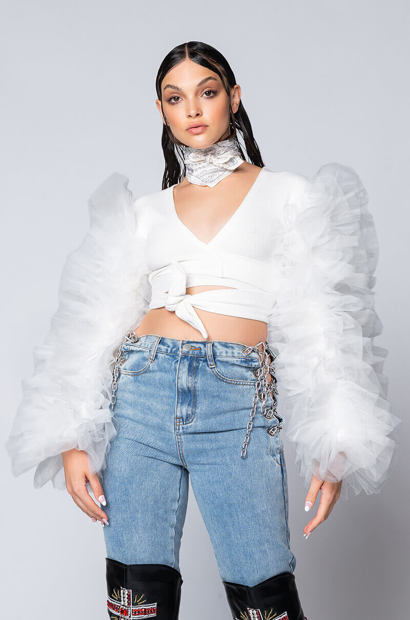 BRING IT OUT PUFF SLEEVE TIE FRONT TOP WHITE