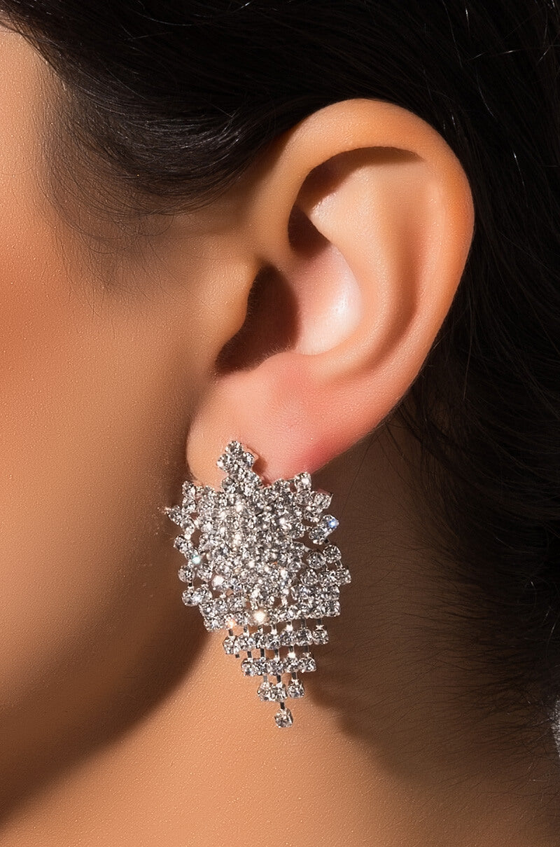BURST TEARDROP EARRING