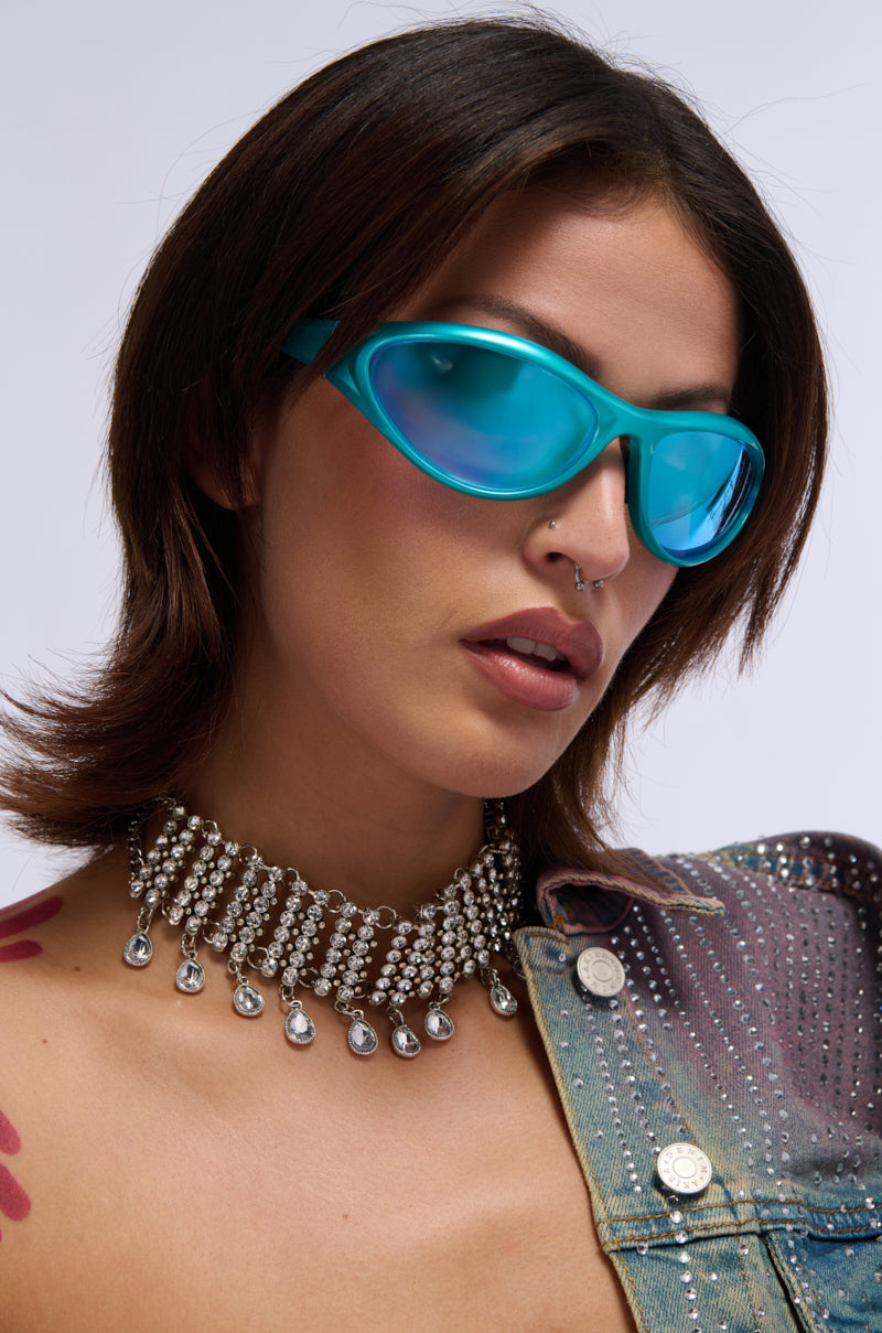 BUZZ OFF SUNGLASSES