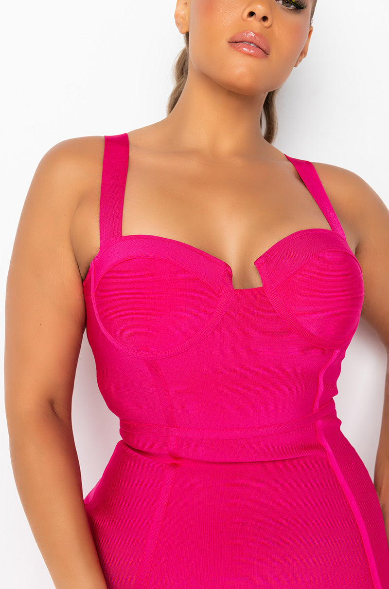 CHARLOTTE BANDAGE SCOOP NECK TANK DRESS FUCHSIA