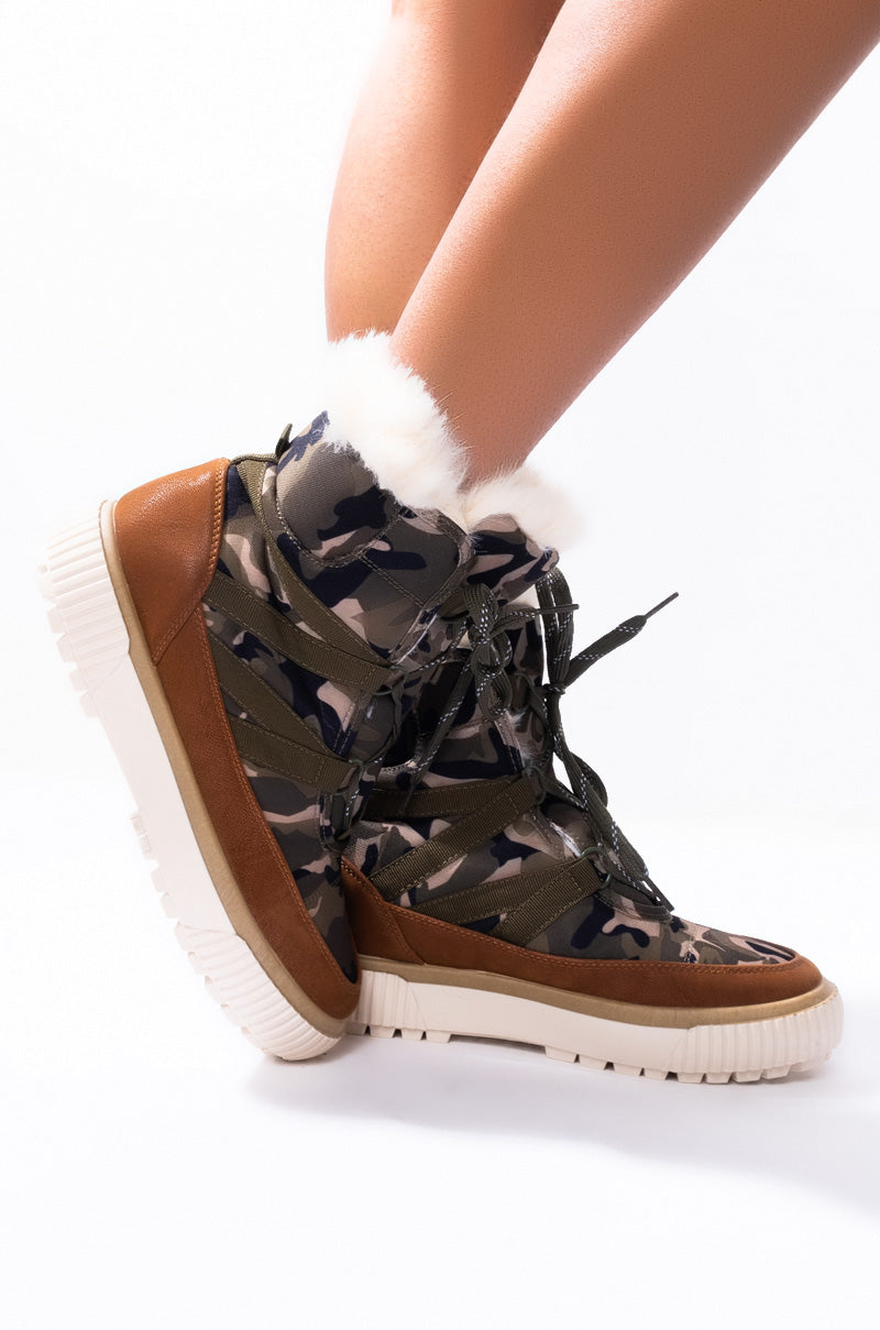 CAN'T HOLD BACK LACE UP BOOTIE